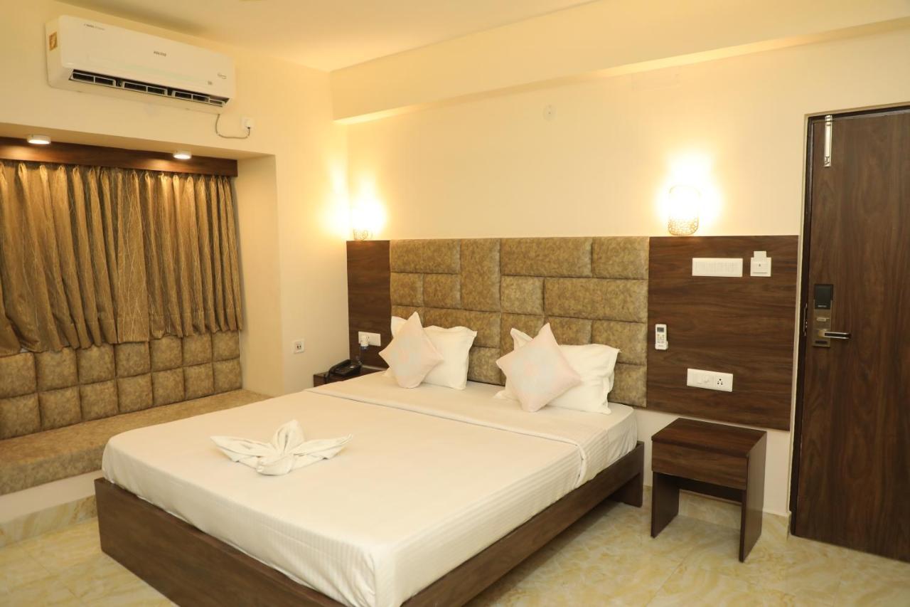 Hotel Bandhan Residency Calcutá Exterior foto