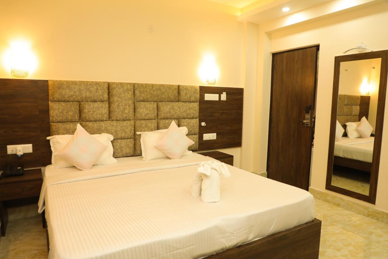 Hotel Bandhan Residency Calcutá Exterior foto